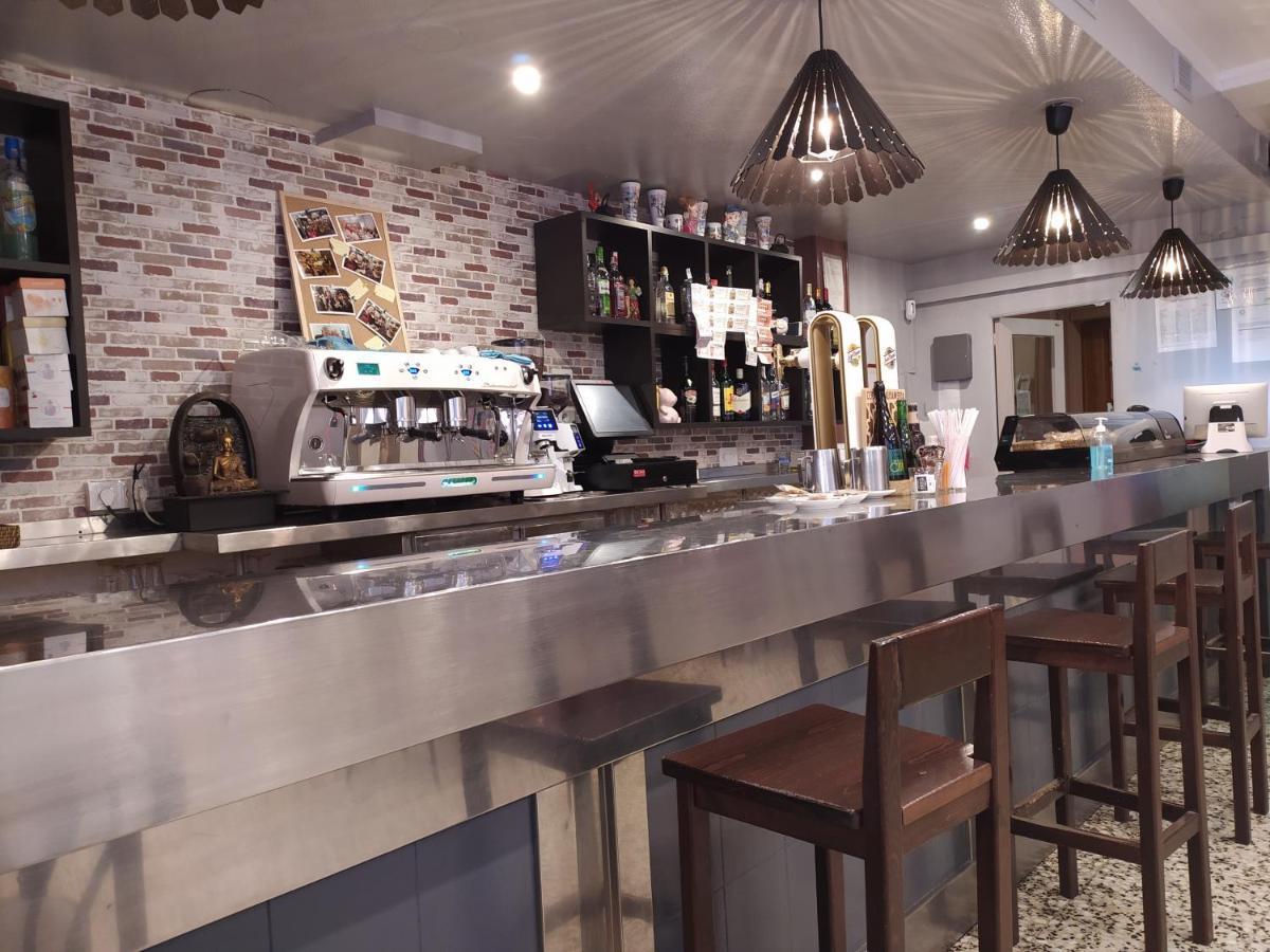 Hostal Alcorisa エクステリア 写真